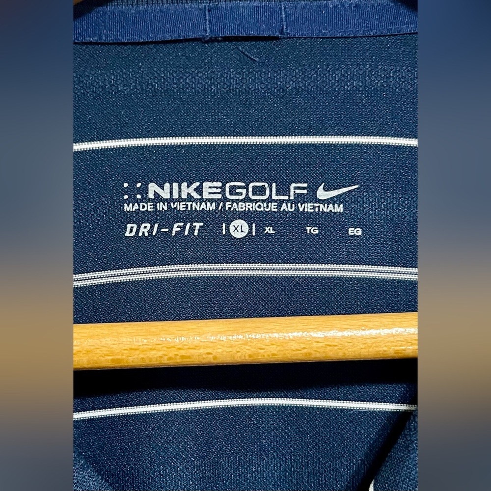 Nike Golf DRI-FIT Navy Striped Polo with White New York Yankees Logo - Picture 2 of 7